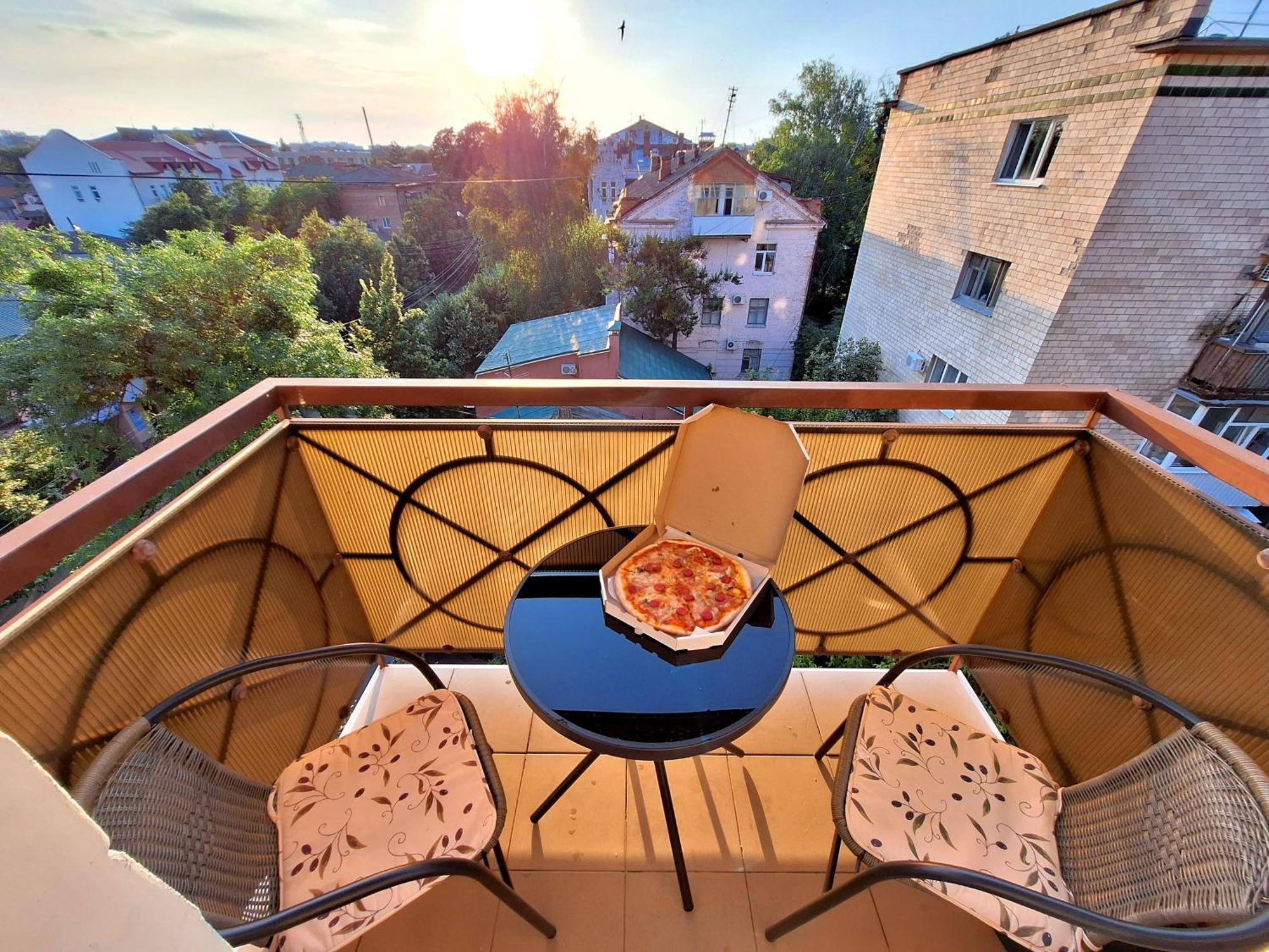 Найбільше Ліжко У Полтаві Мережа Alex Apartments Цілодобово Безконтактне Заселення Poltava Esterno foto